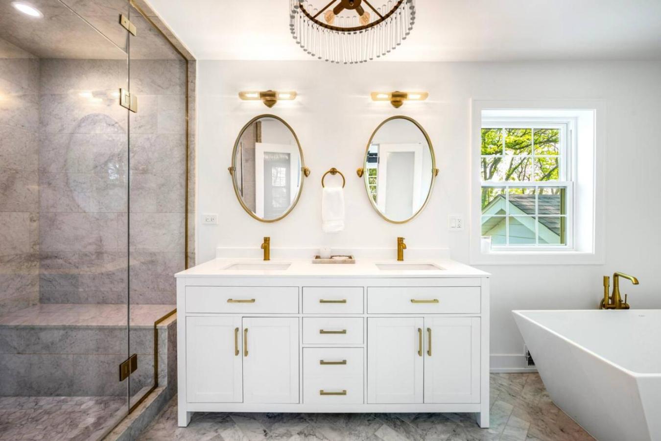 Spacious, Luxury Renovated Home With 4 Kings, Firepit غلين الين المظهر الخارجي الصورة