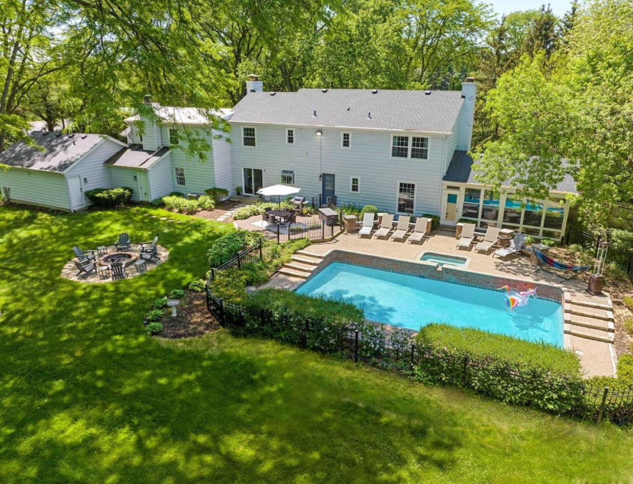 Spacious, Luxury Renovated Home With 4 Kings, Firepit غلين الين المظهر الخارجي الصورة